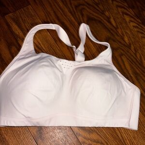 Athleta Phenomena high-impact sports 38D